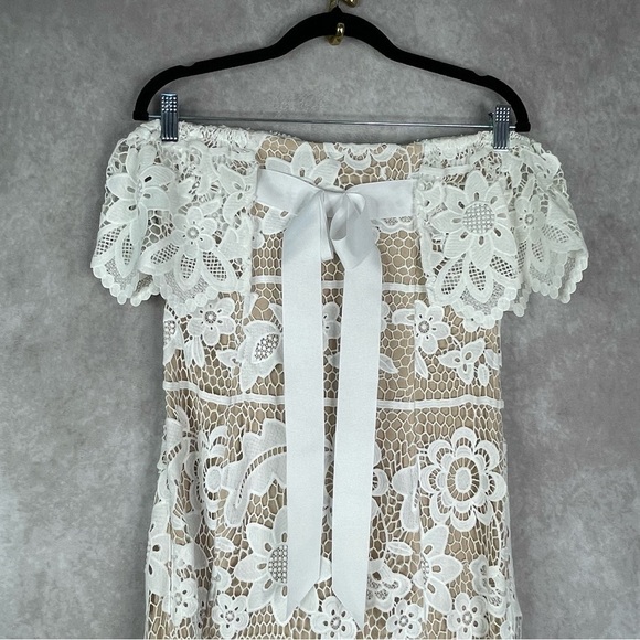 Sky Clothing Lace Tube Top Summer Beach Bride Dress In White Sz S NWT - Picture 5 of 7